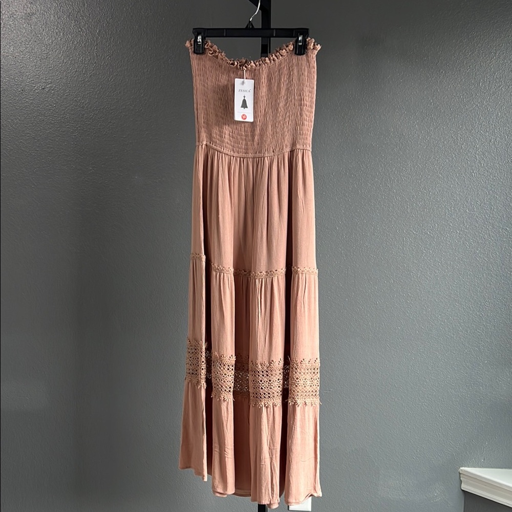 Elegant Pink Maxi Dress